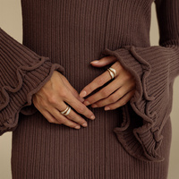 Złoty regulowany pierścionek (srebro 925) z perłową emalią Stella N°1