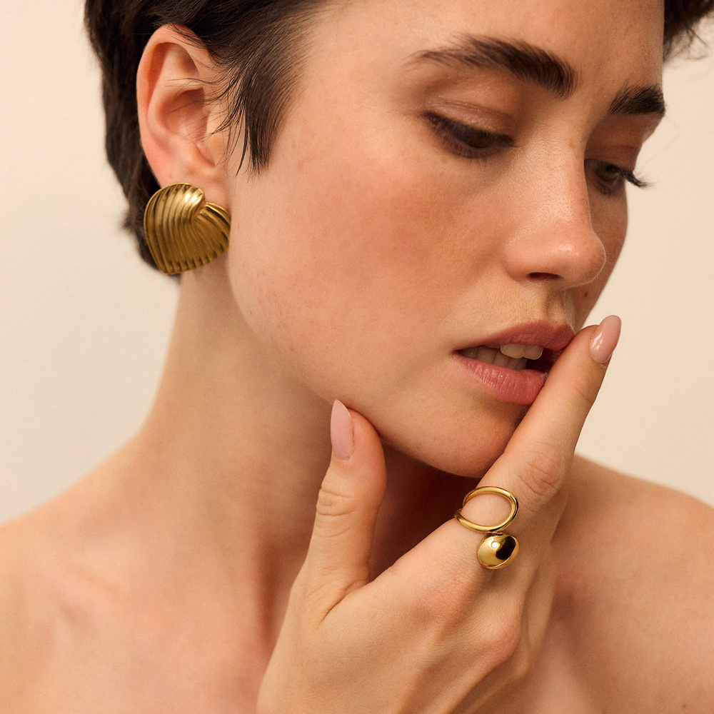 Złoty pierścionek Eclipse