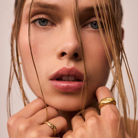 Złota obrączka AQUA