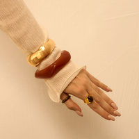 Złota sztywna bransoletka Bold N°2