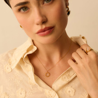 Złoty naszyjnik ze słońcem Serenity