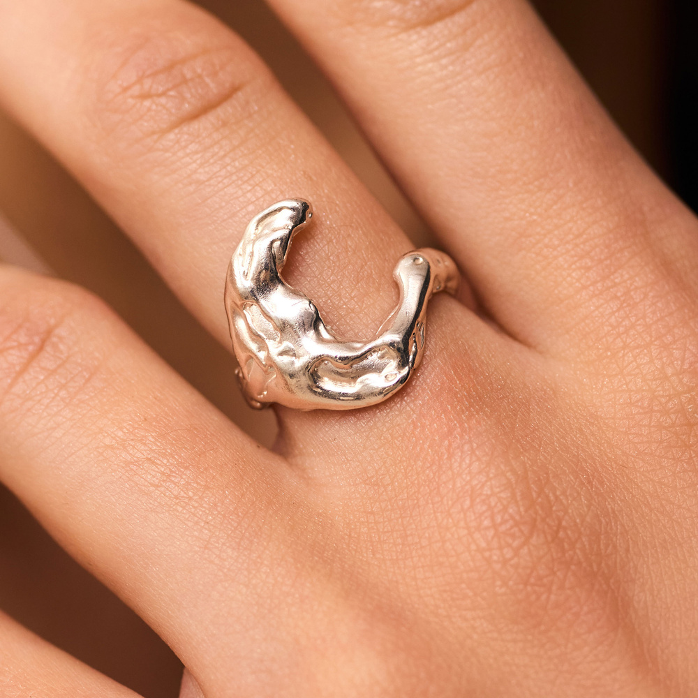 Srebrny pierścionek LUNA