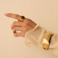 Złoty pierścionek z oczkiem tygrysim Noir