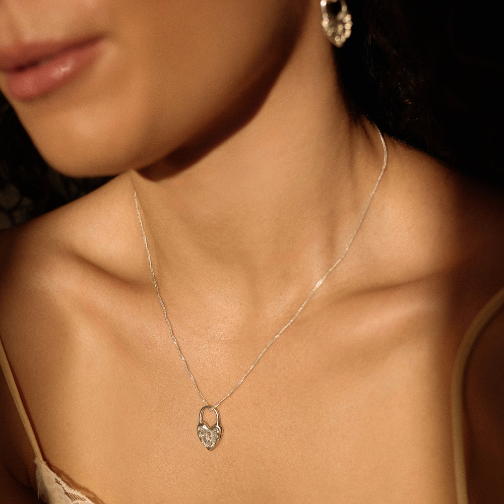 Srebrny naszyjnik Love Lock