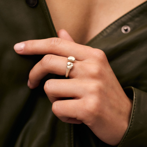 Srebrny pierścionek BALANCE