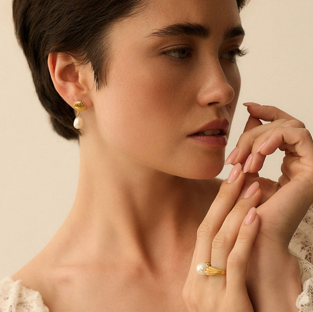 Złote kolczyki z perłą słodkowodną Mermaid