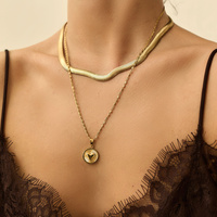 Złoty naszyjnik Holy N°2