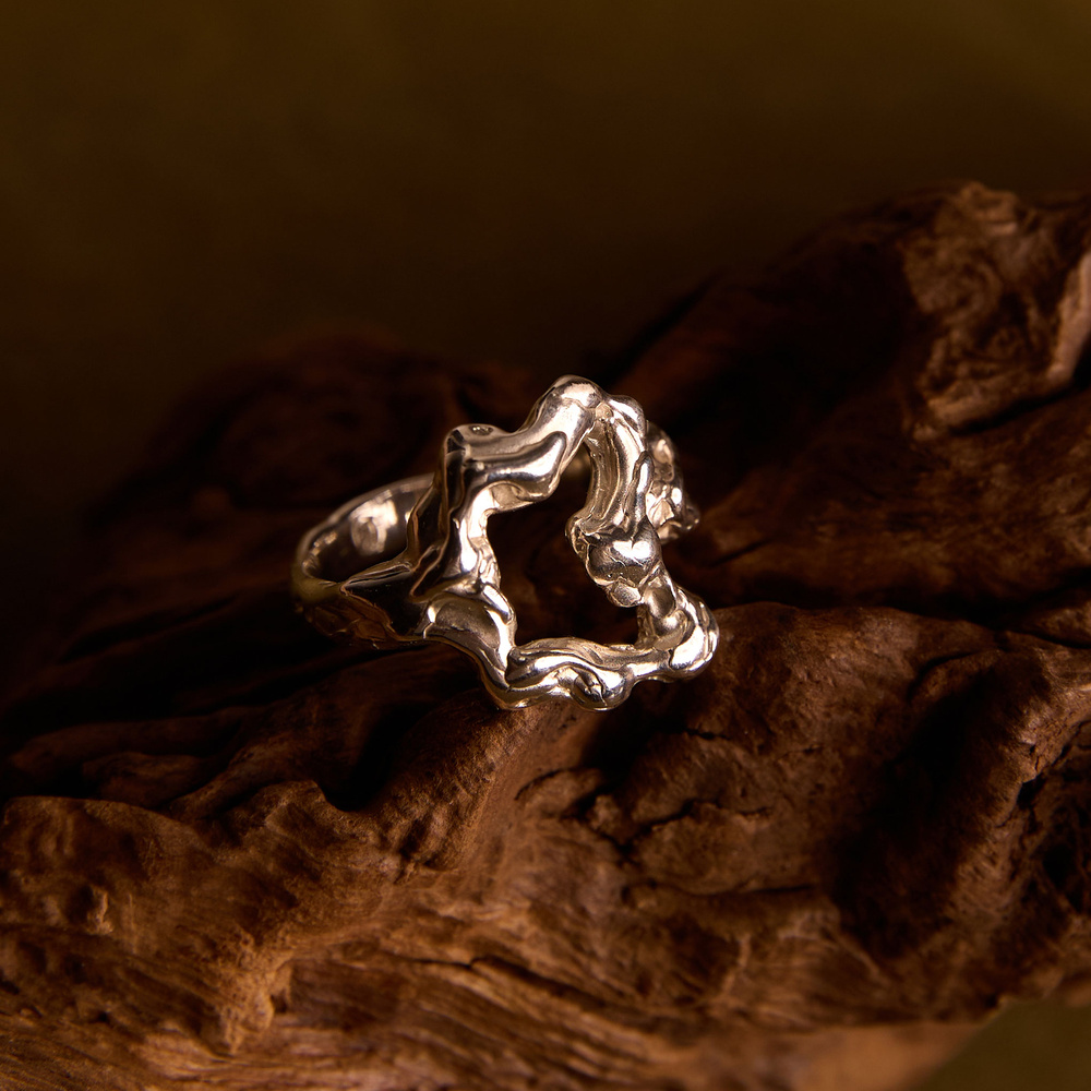 Złoty regulowany pierścionek IGNIS