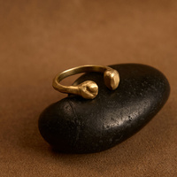 Złoty pierścionek BALANCE