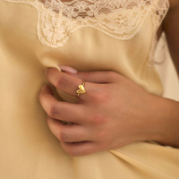 Złoty pierścionek Mini Heart