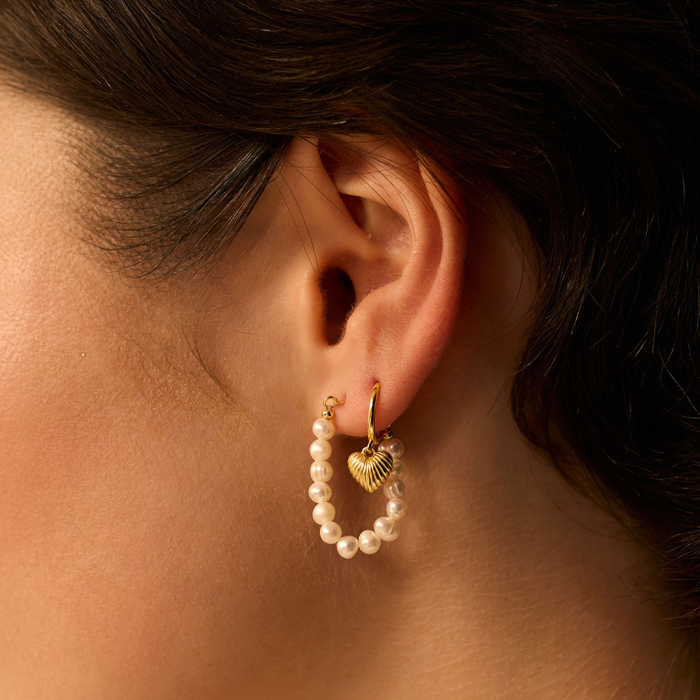 Złote kolczyki z sercami Amour 