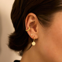 Złota nausznica Tail