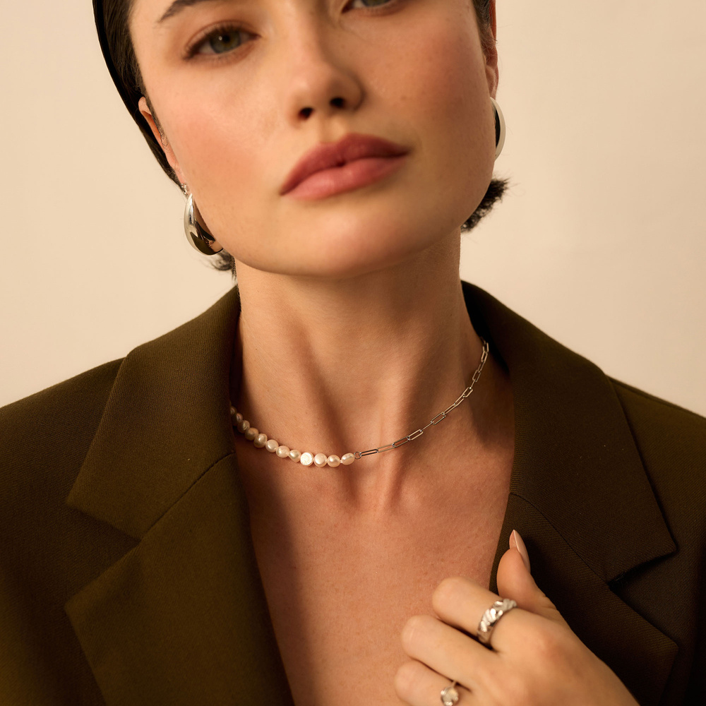 Srebrny naszyjnik z perłami naturalnymi Whisper