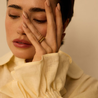 Złoty pierścionek z brązową emalią Mocha