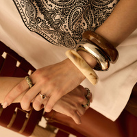 Srebrna sztywna bransoletka Bold