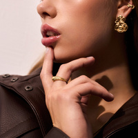 Złoty pierścionek SUN 