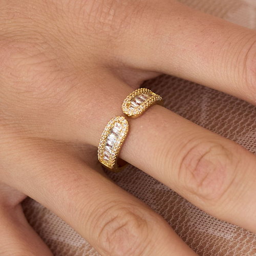 Złoty regulowany pierścionek z cyrkoniami Livia N°4