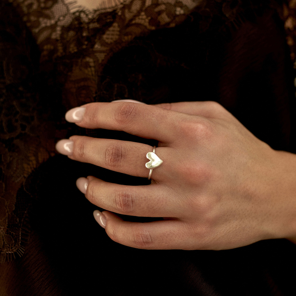 Srebrny pierścionek Mini Heart