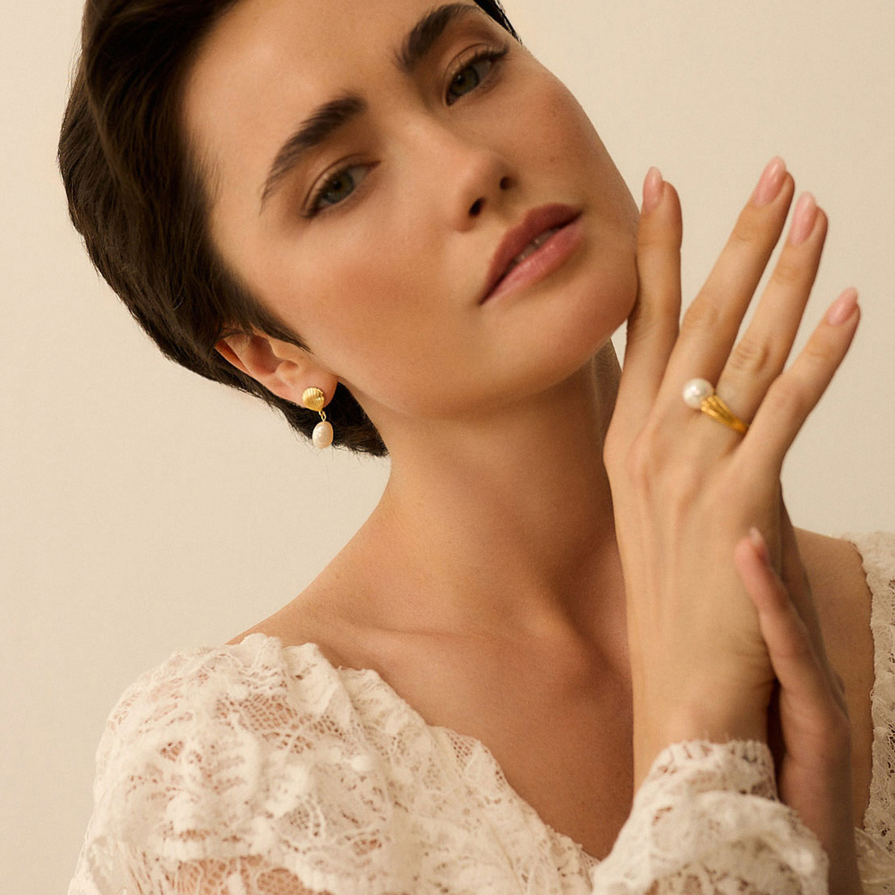 Złote kolczyki z perłą słodkowodną Mermaid