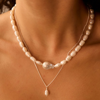 Srebrny naszyjnik z naturalną perłą Twinkle