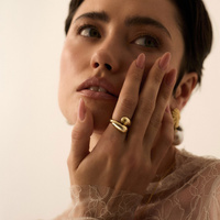 Złoty pierścionek Mouille