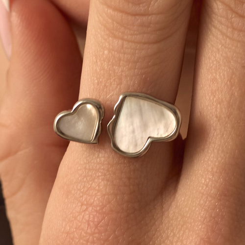 Srebrny regulowany pierścionek Pearl Heart
