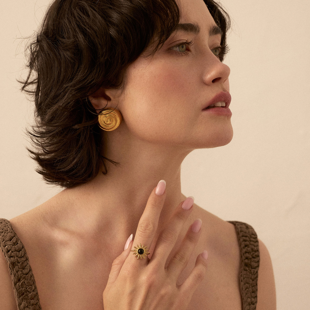 Złote kolczyki Hestia