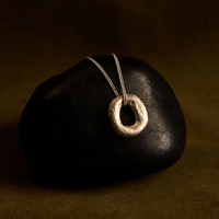 Srebrny naszyjnik PEBBLE 