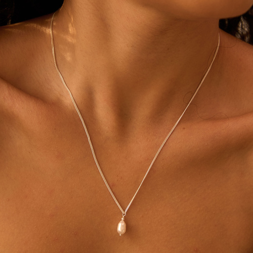 Srebrny naszyjnik z naturalną perłą Twinkle