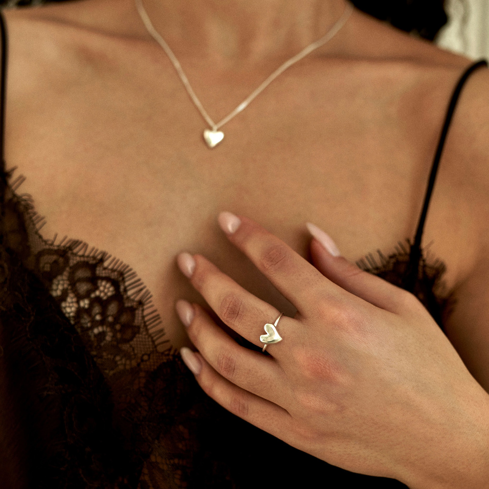 Srebrny pierścionek Mini Heart