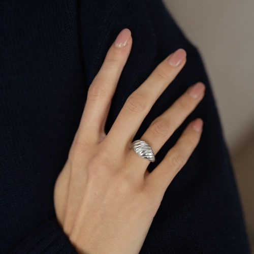 Srebrny pierścionek Croissant Vintage