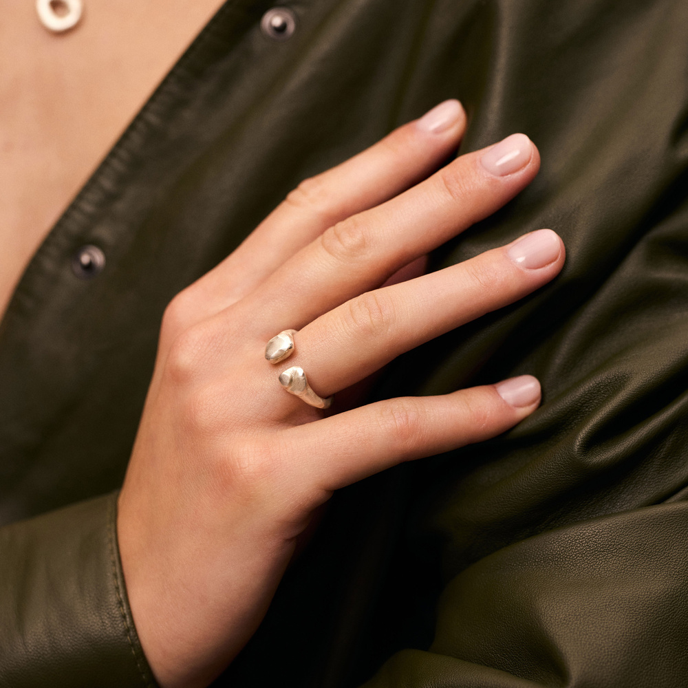 Srebrny pierścionek BALANCE