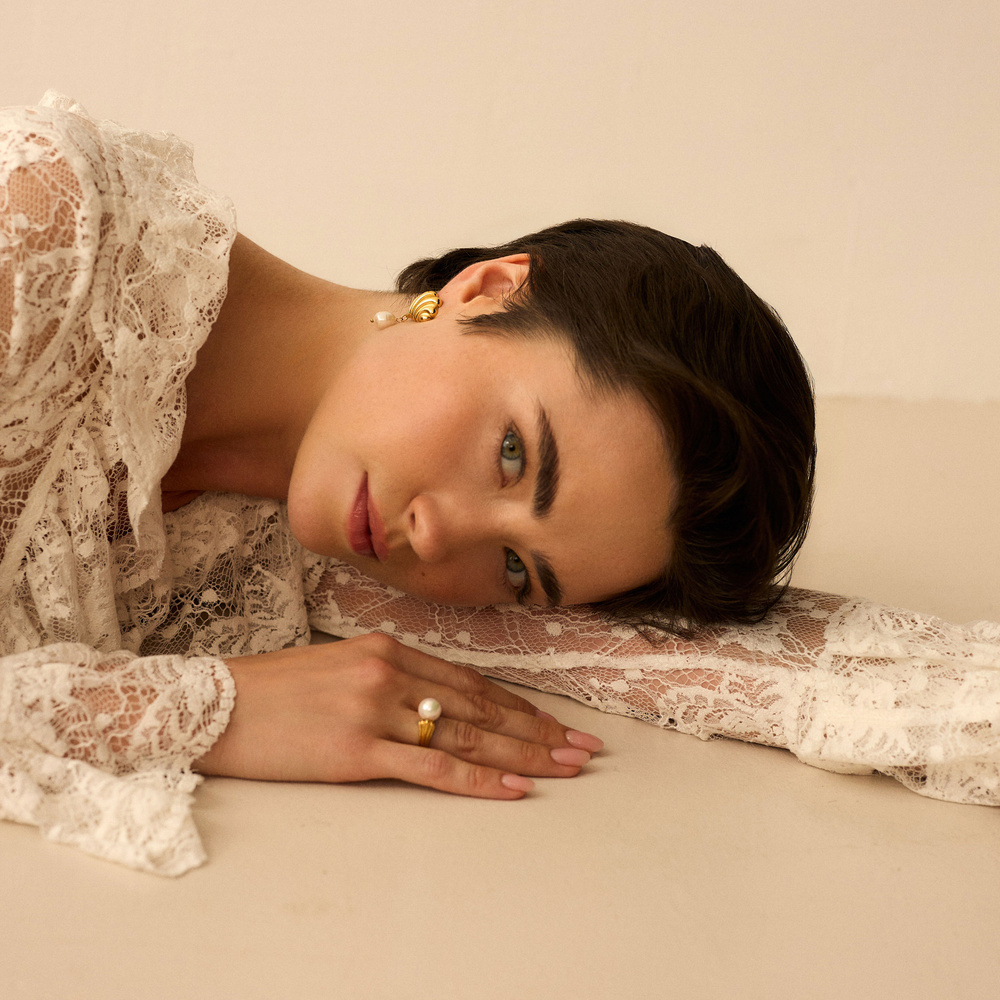 Złote kolczyki muszle z perłą Sirene