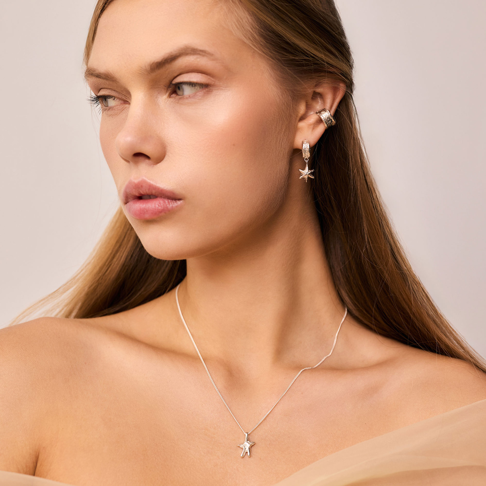 Srebrna nausznica STARS