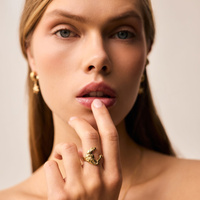 Złoty pierścionek LUNA