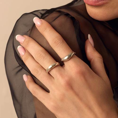 Srebrny pierścionek Wave