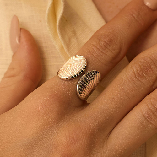 Srebrny regulowany pierścionek Fiore