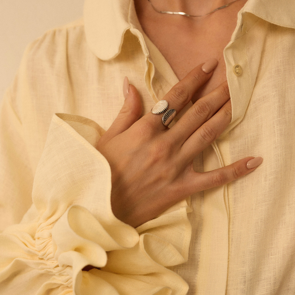 Srebrny regulowany pierścionek Fiore