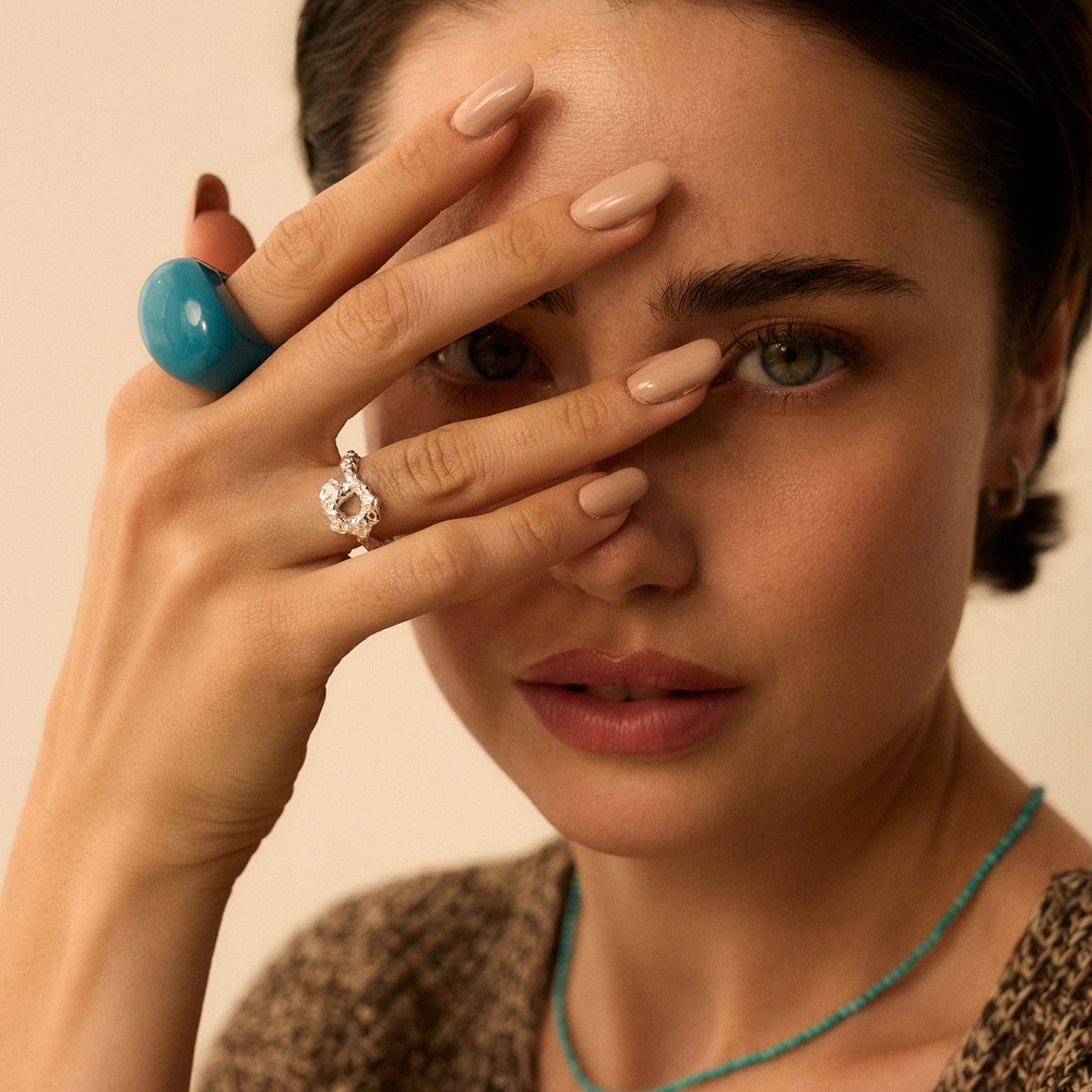 Srebrny gnieciony pierścionek Saturn