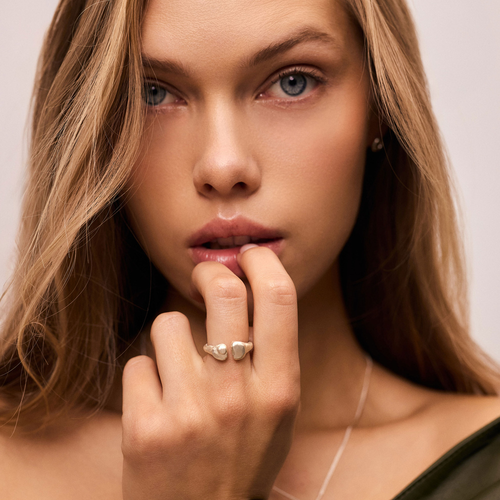 Srebrny pierścionek BALANCE