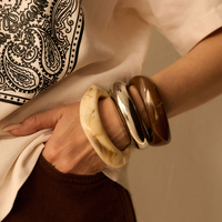 Srebrna sztywna bransoletka Bold