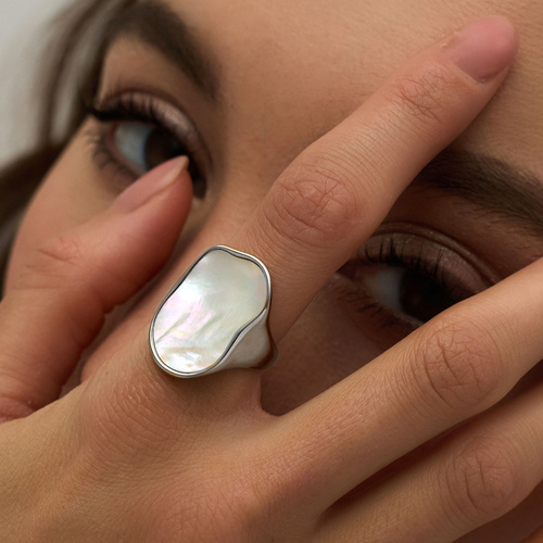 Srebrny sygnet Vintage Pearl