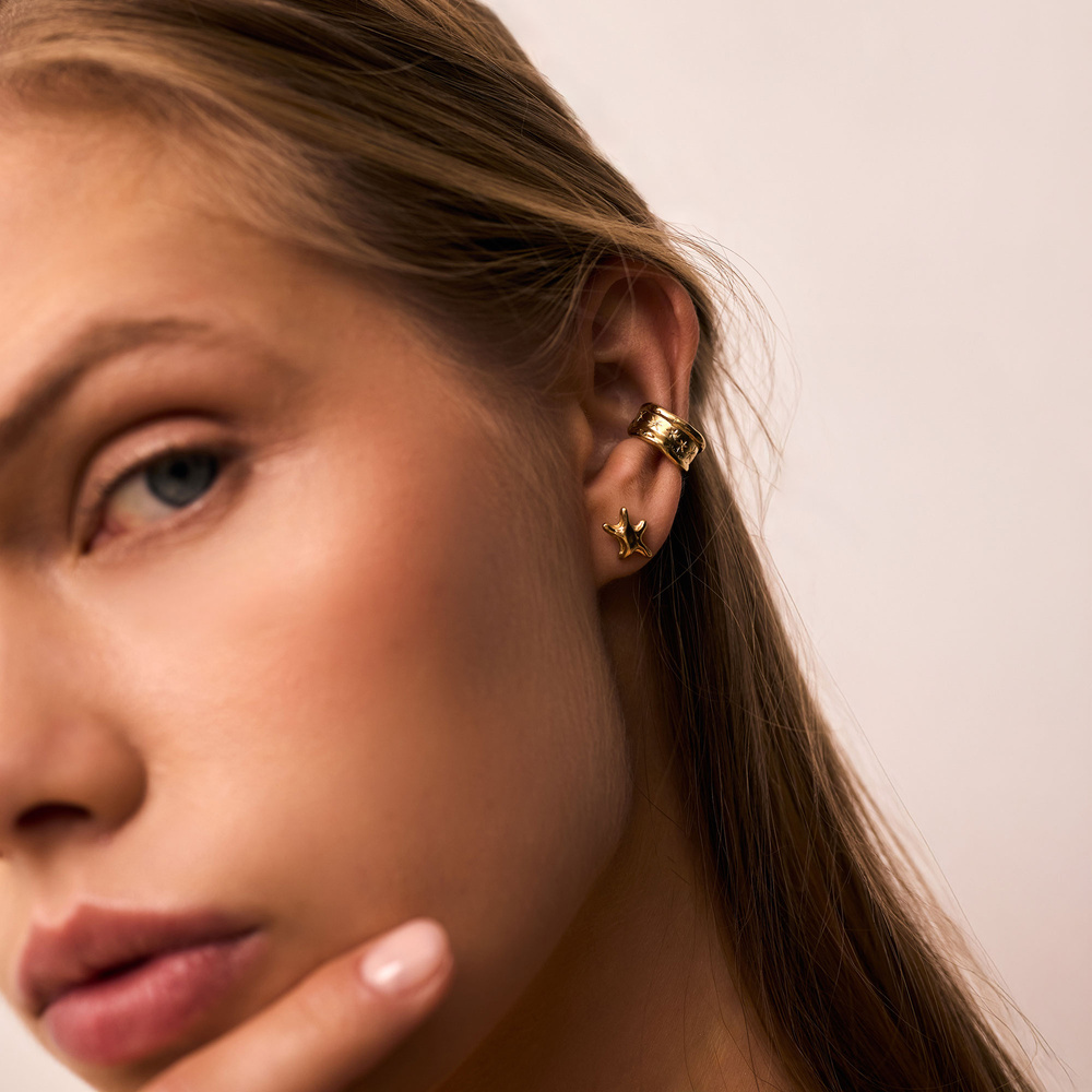 Złota nausznica STARS