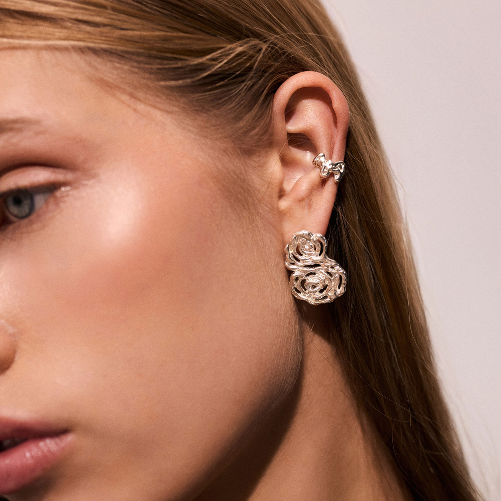 Srebrna nausznica IGNIS