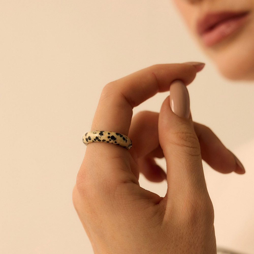 Pierścionek z jaspisu dalmatyńskiego Pepper N°2