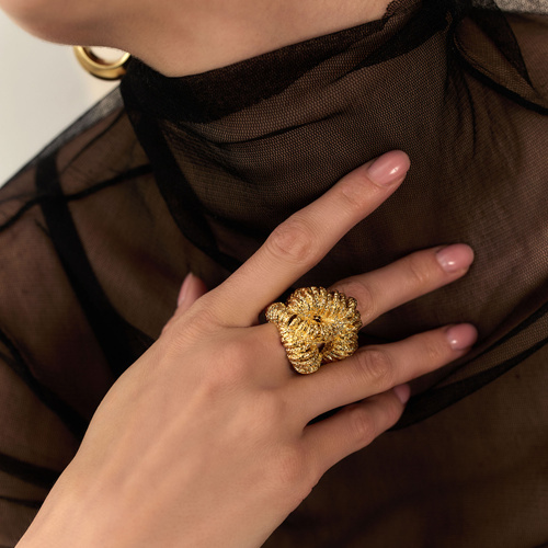 Złoty pierścionek vintage Splot