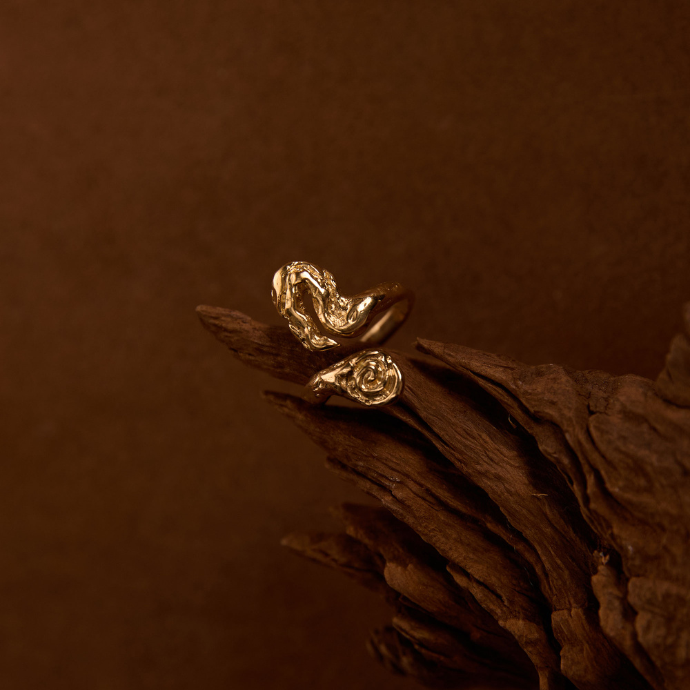 Złoty pierścionek SPIRAL