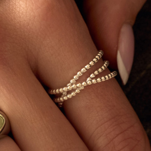 Srebrny pierścionek Delicate