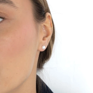 Kolczyki sztyfty z perłą naturalną Pearl Dot