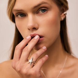 Srebrny pierścionek STARLIGHT 